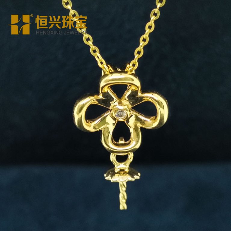 吊坠托